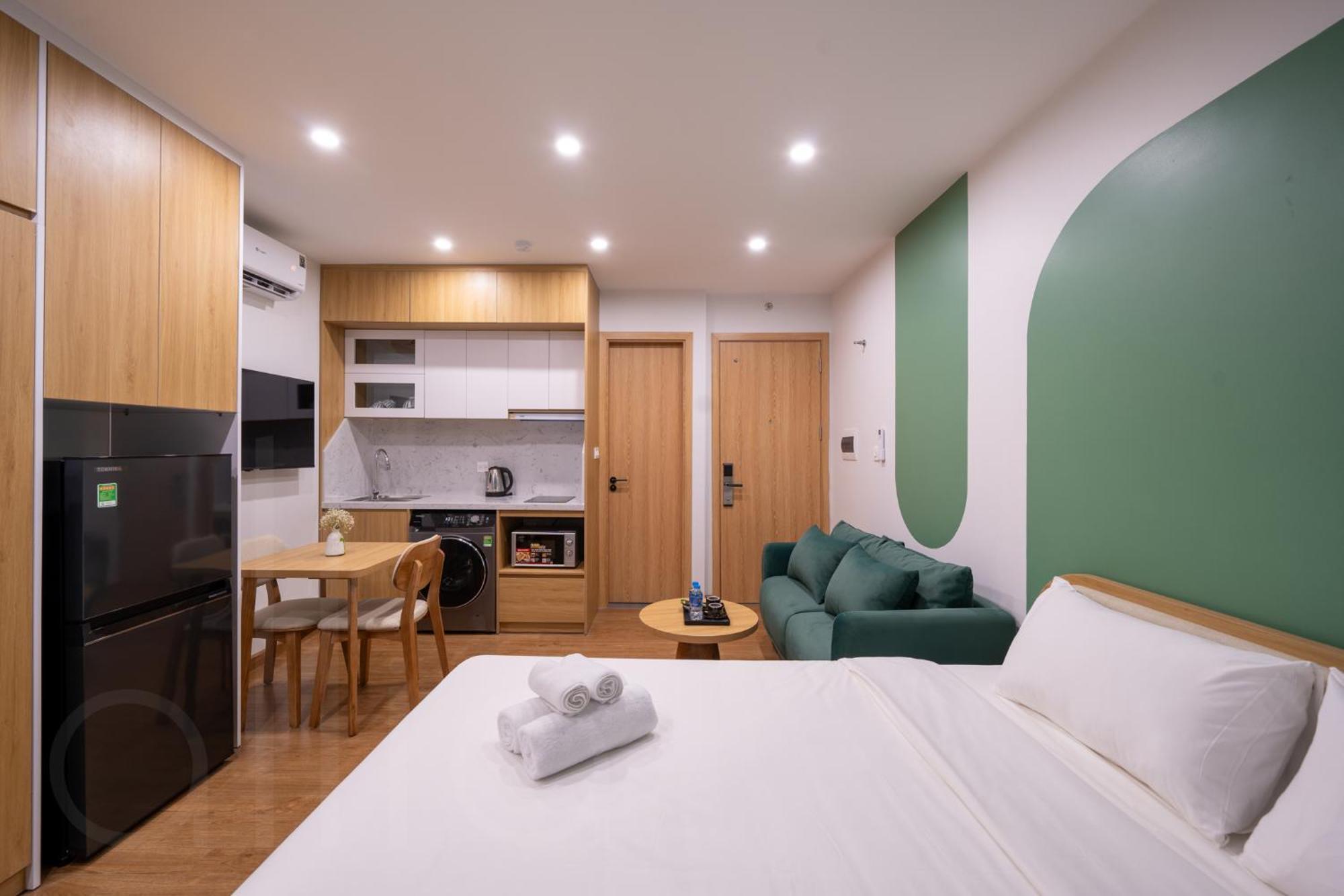 Moonlit Serviced Apartment هانوي المظهر الخارجي الصورة
